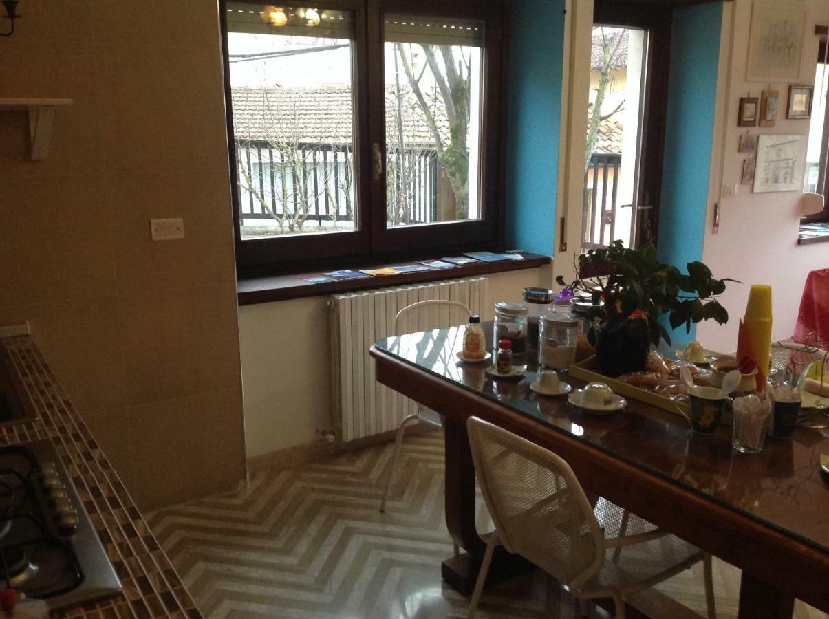 Bed & Breakfast Da Charlie LʼAquila Exterior foto